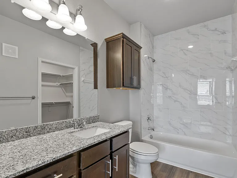 Stonebridge — Photo 105