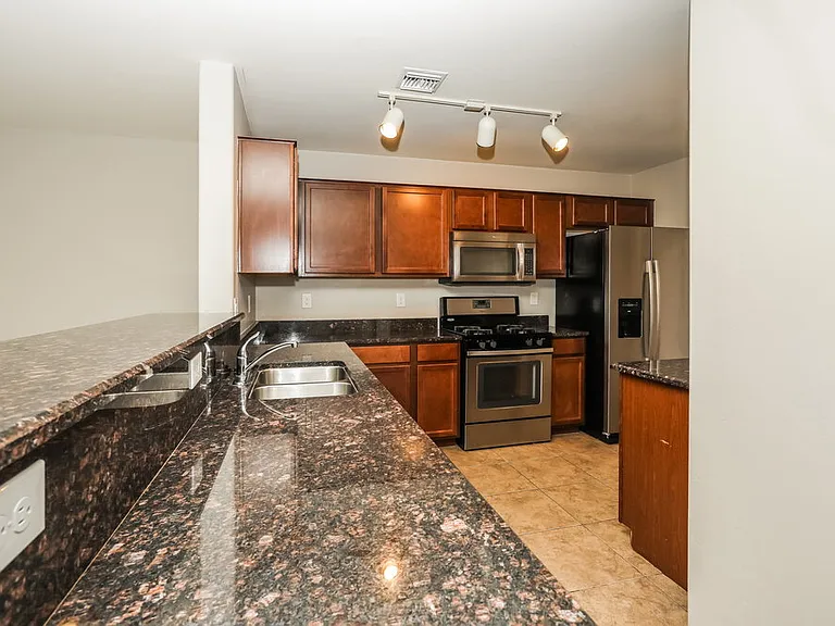 868 W Calle Arroyo Norte — Photo 8