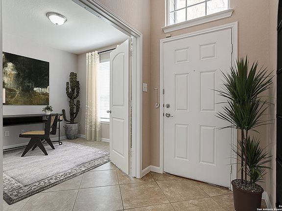 5th image of 2307 Clover Ridge