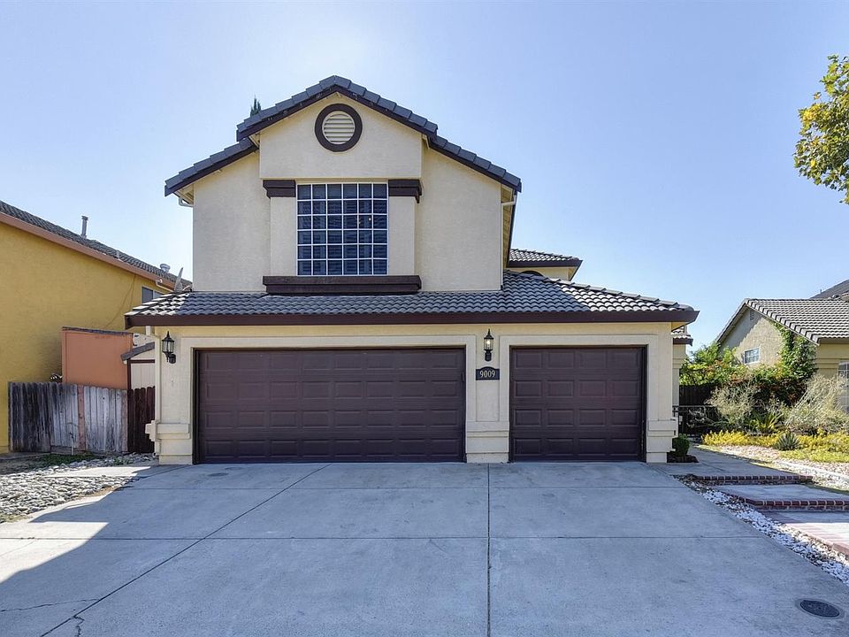 1st image of 9009 Chantal Way