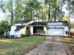 6829 Pine Knoll Ct, Douglasville, GA 30135