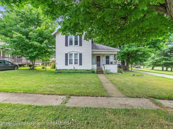 405 N Church St, Leslie, MI 49251