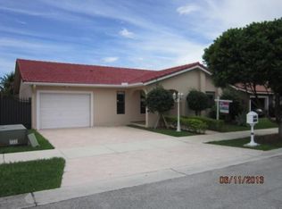 952 NW 127th Path, Miami, FL 33182