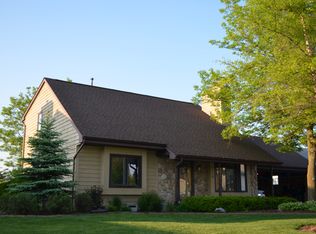 4118 W Minnesota Ct, Franklin, WI 53132