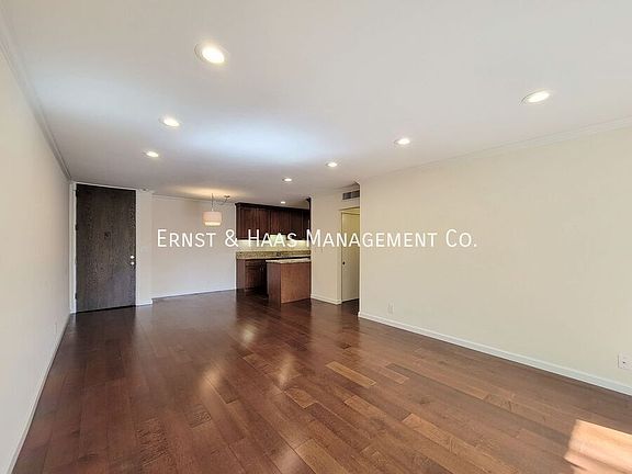 3rd image of 448 N Bellflower Blvd Unit 204