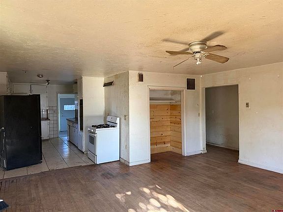 5th image of 532 Spring Creek Road