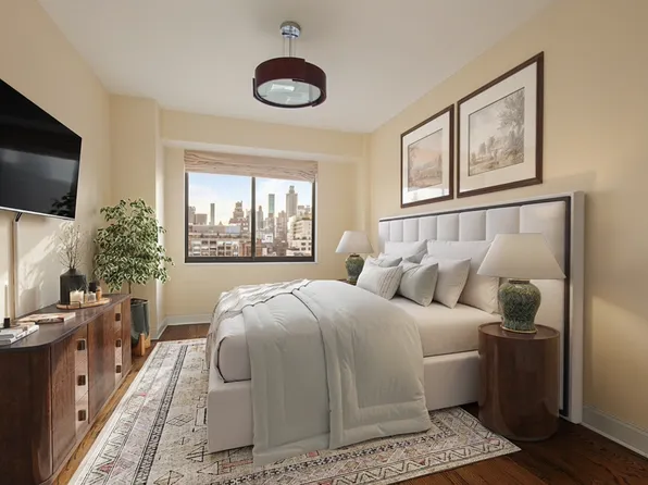 350 East 72nd Street image 5 of 7