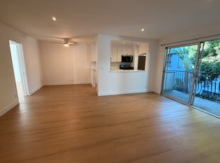 735 N Sycamore Ave APT 10, Los Angeles, CA 90038