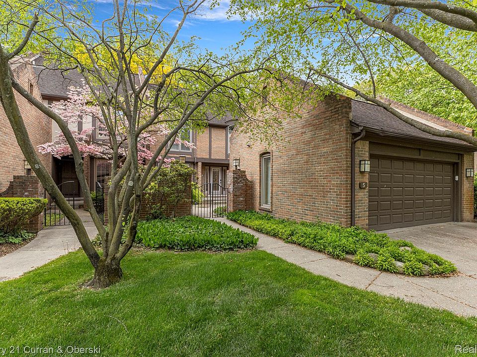 1st image of 5 Timberlane Ct