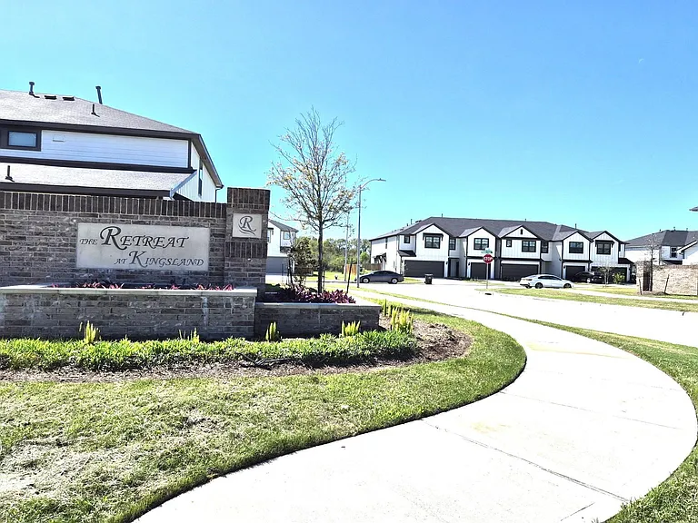 27950 Western Creek Ct — Photo 21