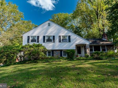 127 Deerfield Rd, Broomall, PA, 19008