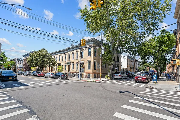 Rented by SPiRALNY | media 18