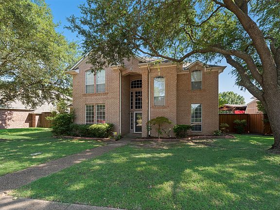 3rd image of 9018 Clearlake Dr