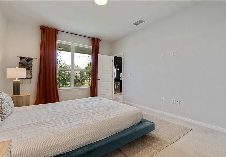 9800 Milton Albert Way — Photo 21