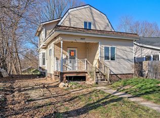 1427 Lane Blvd, Kalamazoo, MI 49001