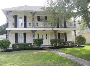 308 Oak Harbor Dr, Houston, TX 77062