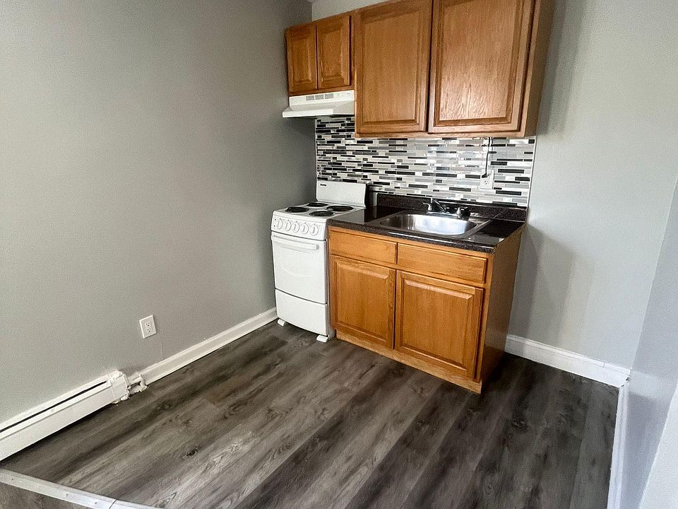 1st image of 394 Stuyvesant Ave APT 5