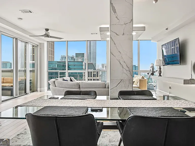 1280 W Peachtree St NW — Photo 9