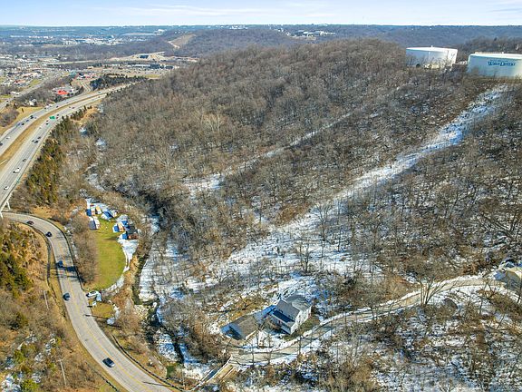 4th image of 785 Horsebranch Rd