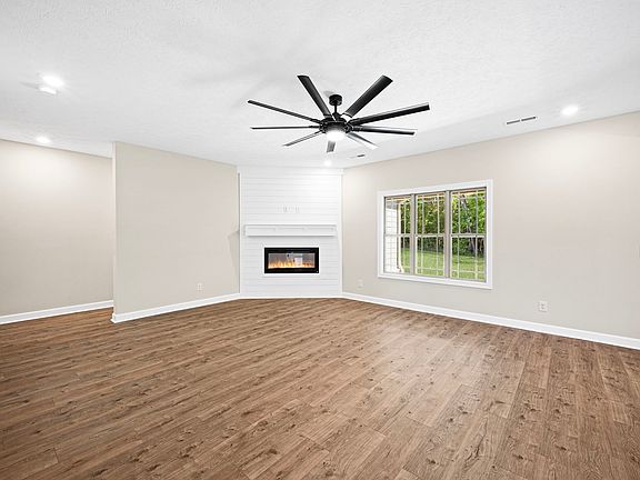 4th image of 1749 Powell Rd Lot 47