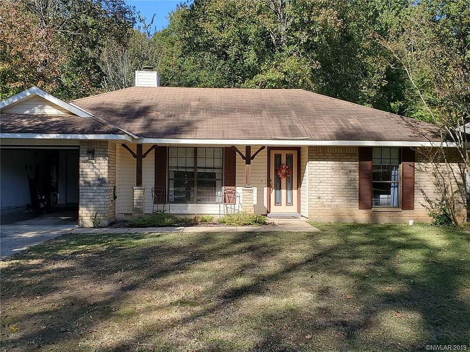 1st image of 4566 Pine Crest Dr