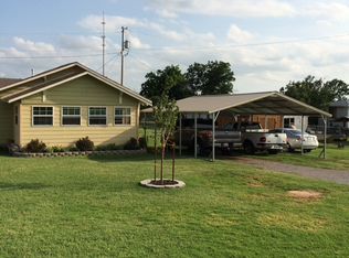 725 Town, Carnegie, OK 73015