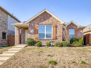 4021 Springfield Ln, Heartland, TX 75126