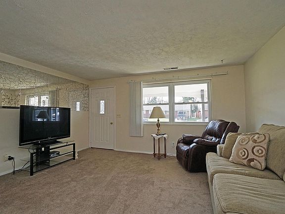 4th image of 5392 Whitmore Dr