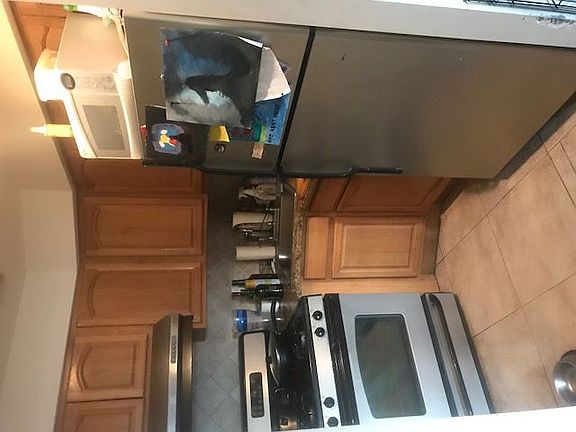 2nd image of 2816 30th St APT 2B