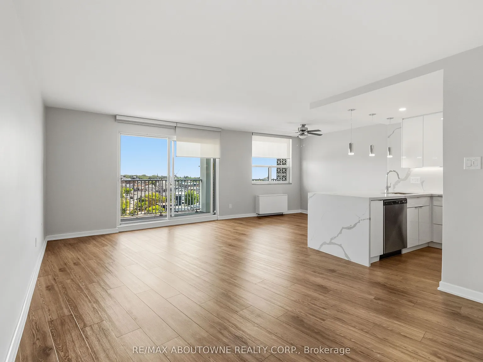 Harbourview Apartments — Photo 3