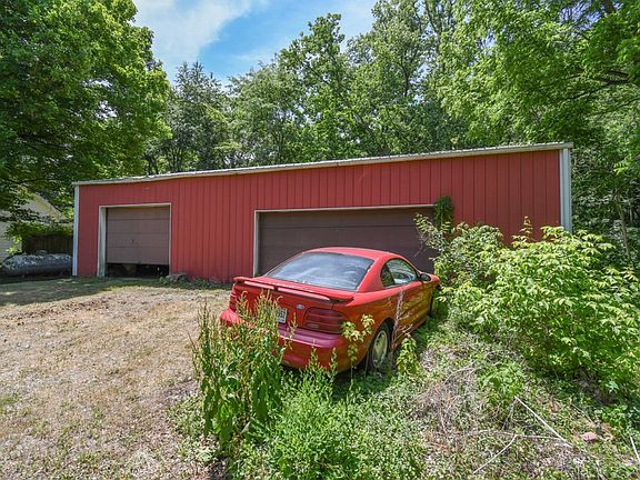 3rd image of 7744 State Road 26 E