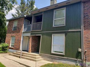 5203 Heatherstone Dr, Baton Rouge, LA 70820