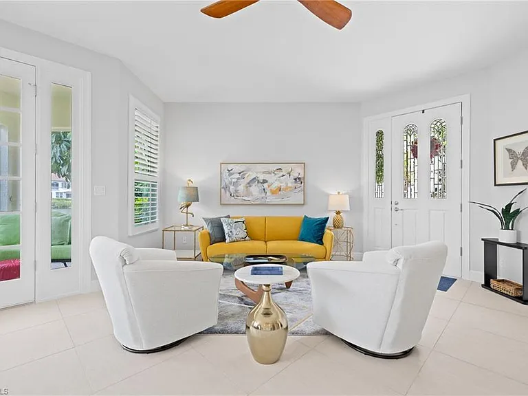 142 Colonade Cir #701 — Photo 4