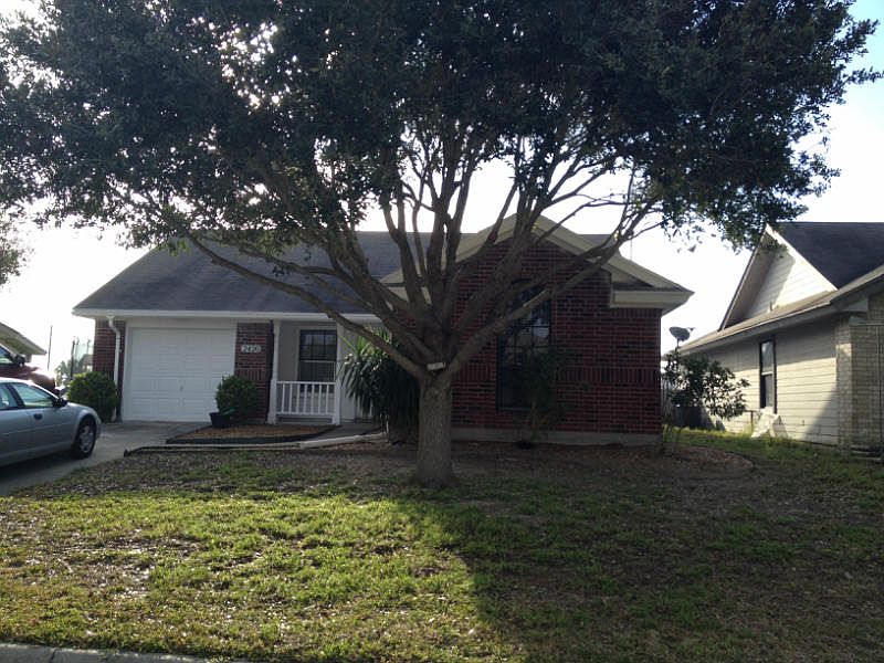 1st image of 2420 Westlake Cir N