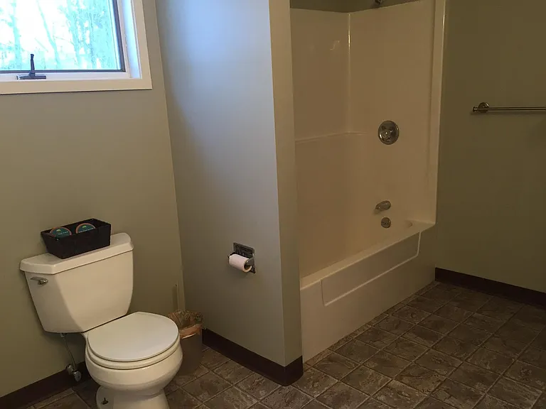 Full bath downstairs.