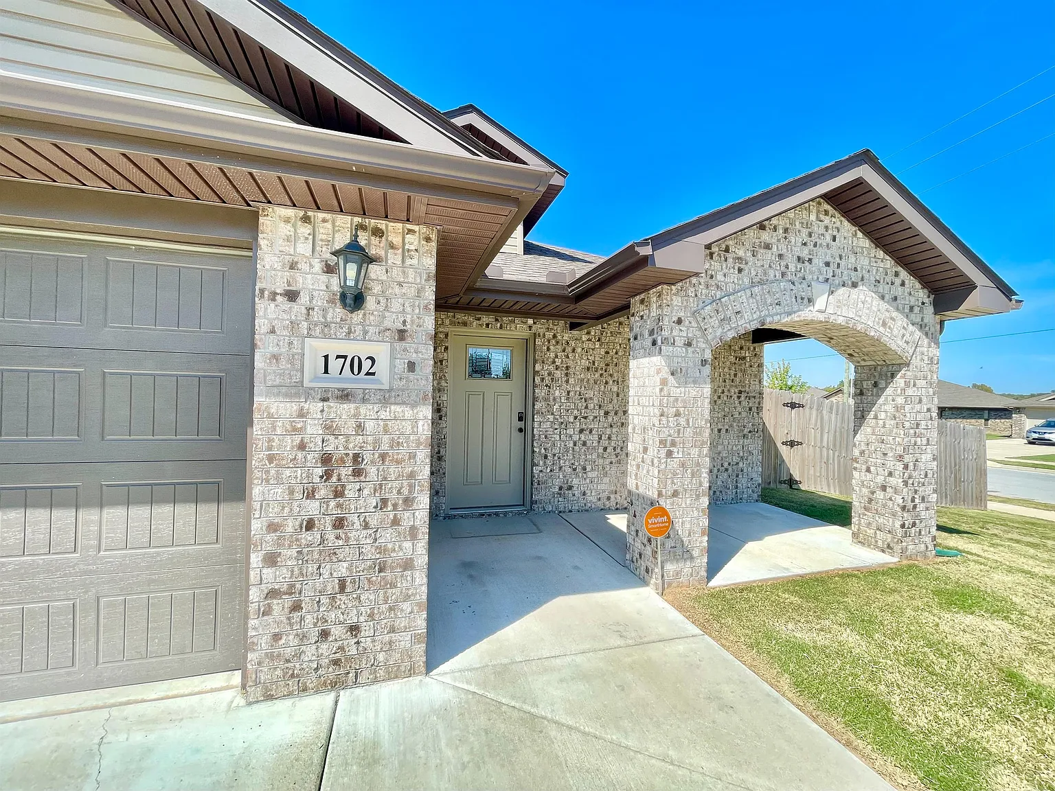 1702 South K Place Rogers, AR 72756 - 1 — Photo 2