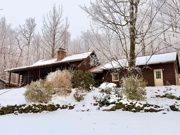 1207 Iron Gate Road, Cambridge, VT 05444