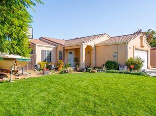 1866 Stanislaus Dr, Los Banos, CA 93635