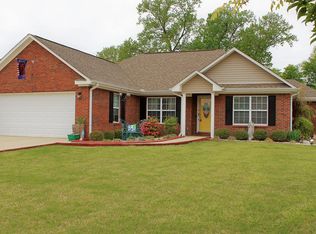 148 Harmony Dr, Tuscumbia, AL 35674