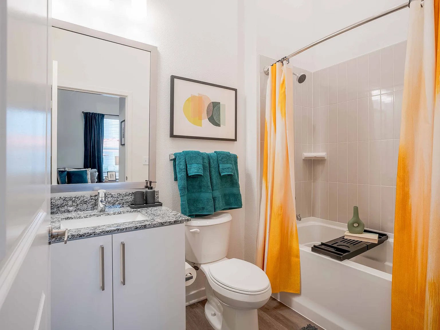 The Accolade Collegiate Village East - Student Housing — Photo 4