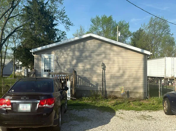 1629 Wheeler St, Vincennes, IN 47591