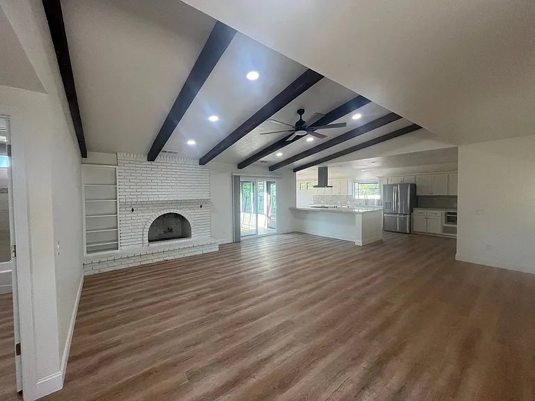 4177 Villa Dr — Photo 1