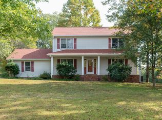 1736 Rapids Rd, Portland, TN 37148