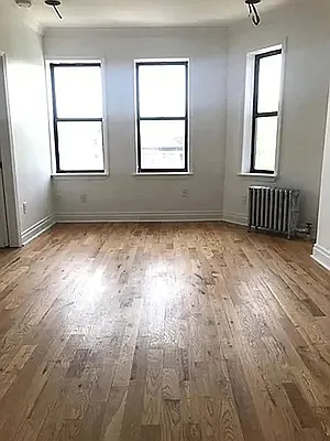 Rented by Brickview NYC Realty NYV LLC | media 4