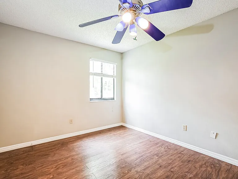 439 E Springtree Way — Photo 13