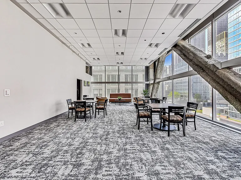 8 E Randolph St #3101 — Photo 20