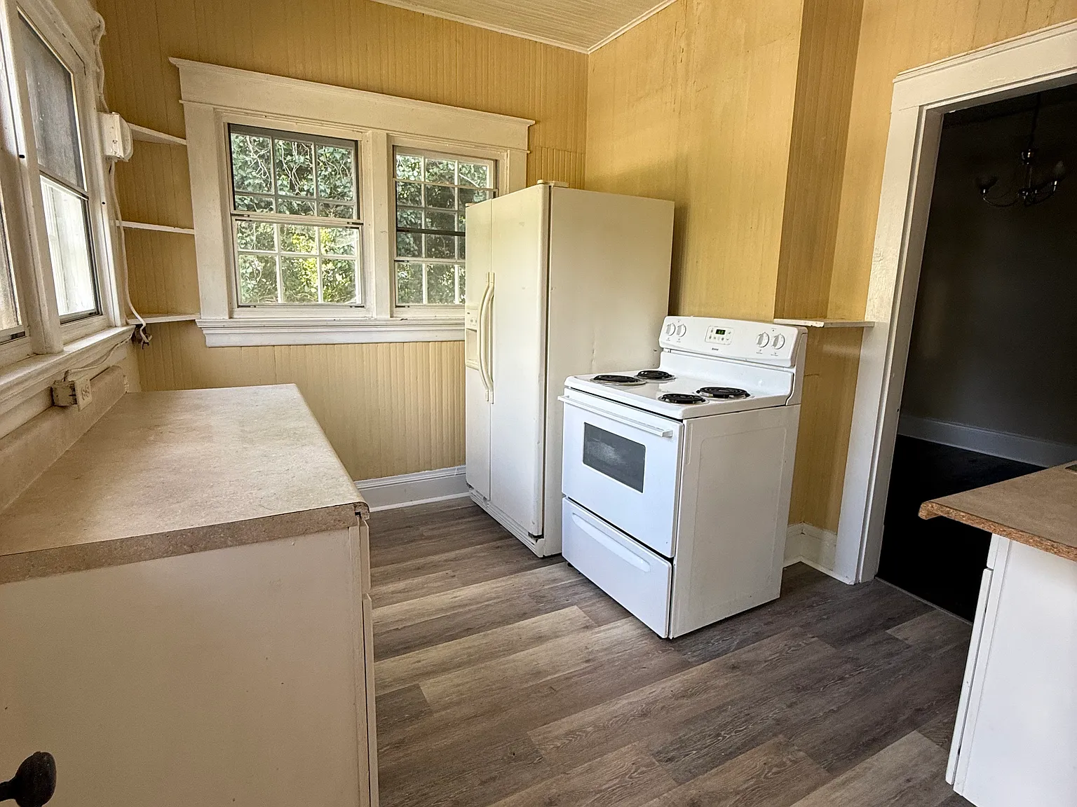 2 bed, $1,050 — Photo 4