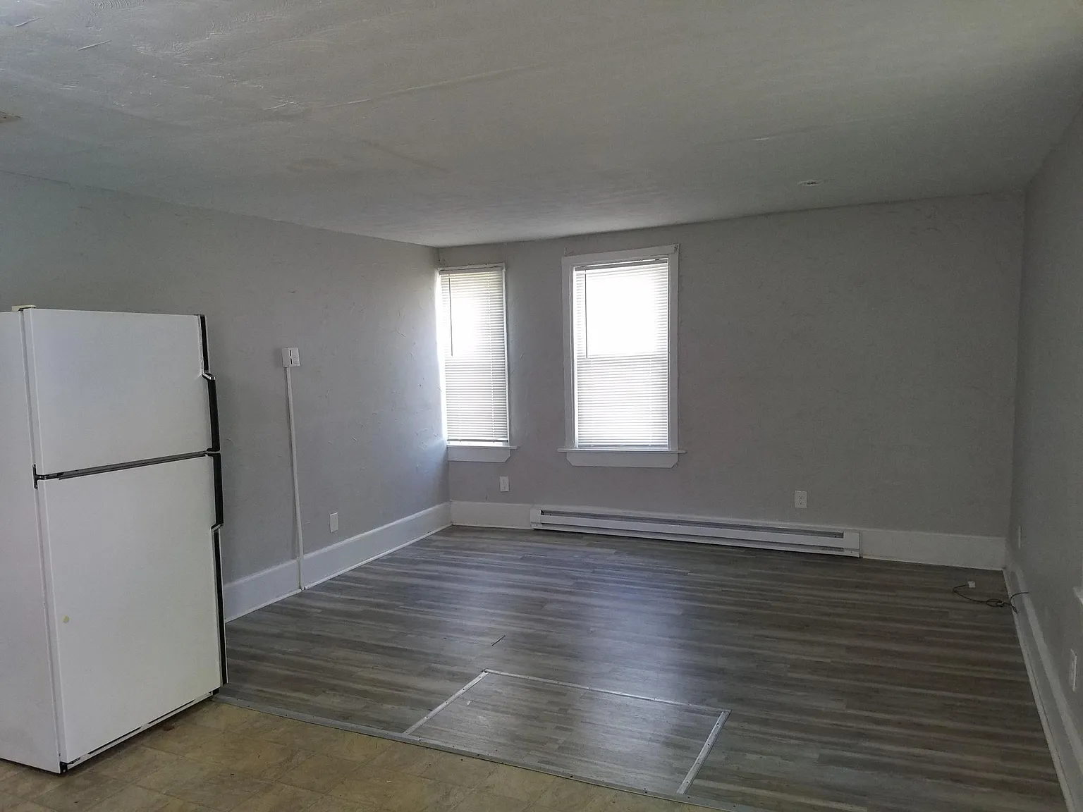 2 bed, 900 sqft, $1,525 — Photo 2