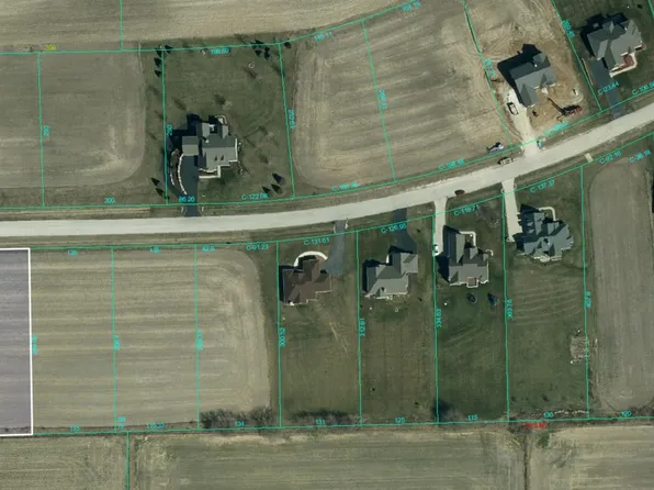 2571 Newbury Ln, Caledonia, IL 61011