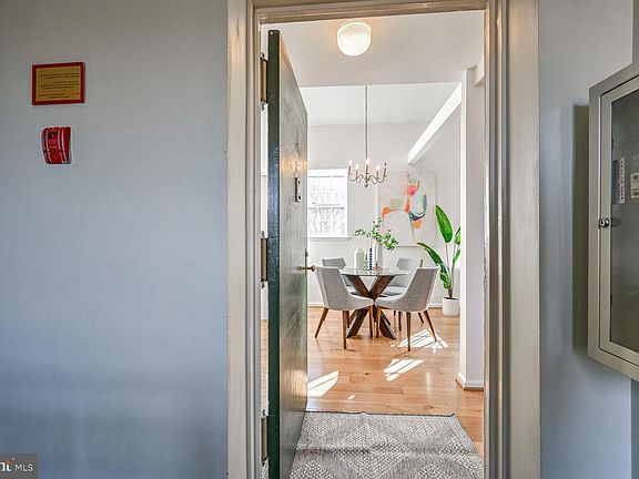 3rd image of 3940 Langley Ct NW APT E635